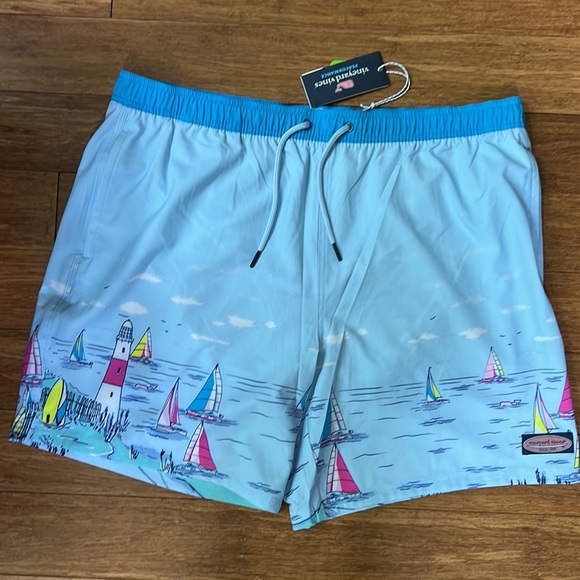 NEW VINEYARD VINES Men’s Swim Shorts sz XL - Picture 2 of 4